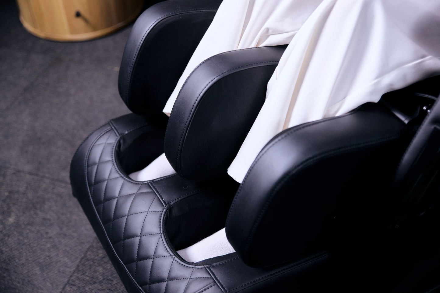 IWAO Performance med 2026-teknik - 8D Massagestol - Svart